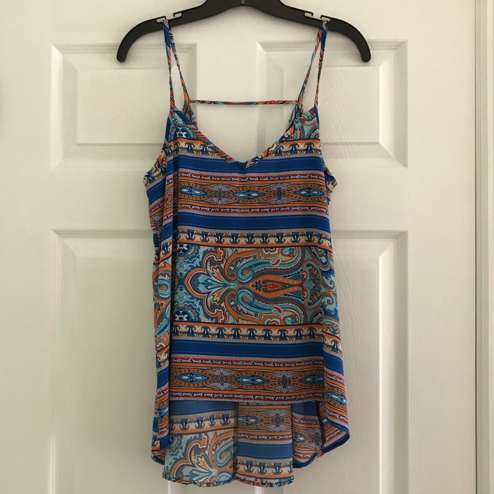 Gator colored strappy top